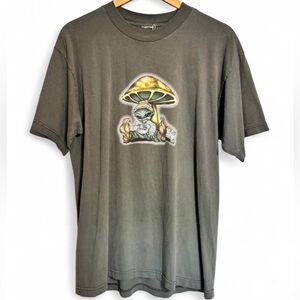 Men’s Vintage/Y2K Vibe T-Shirt with Alien Shroomster Mushroom tee